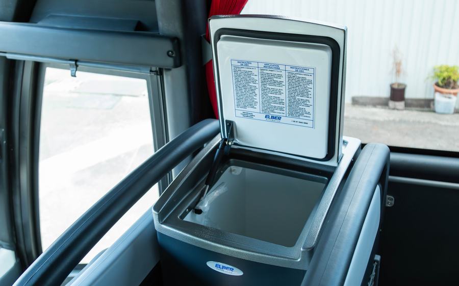 Nevera a bordo del bus
